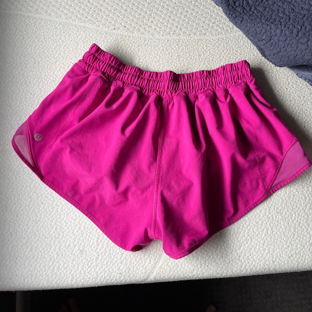 lululemon hotty hots